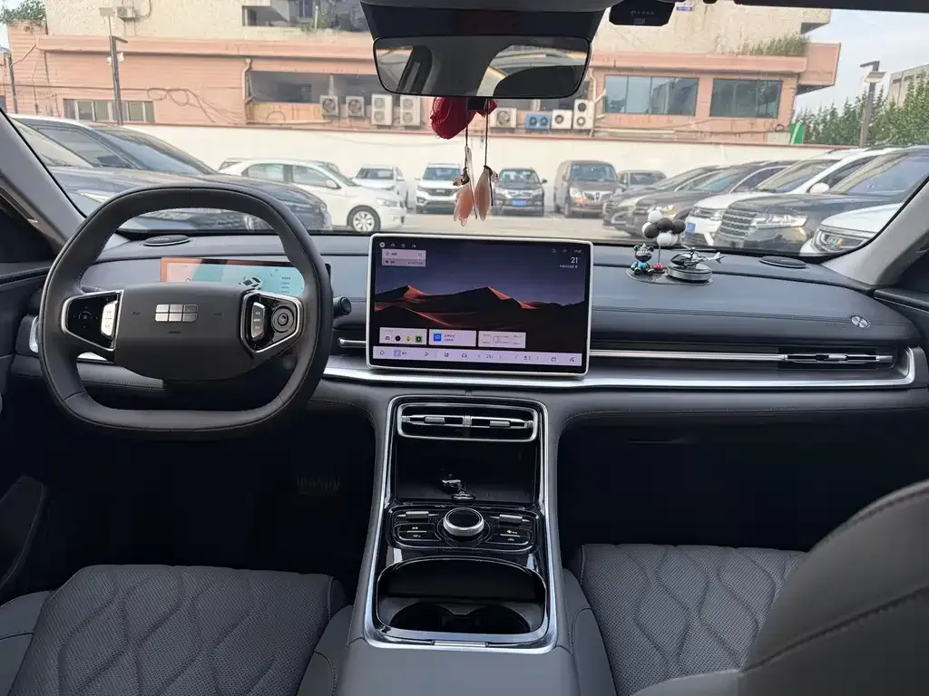 Geely Galaxy A7 — фото 2