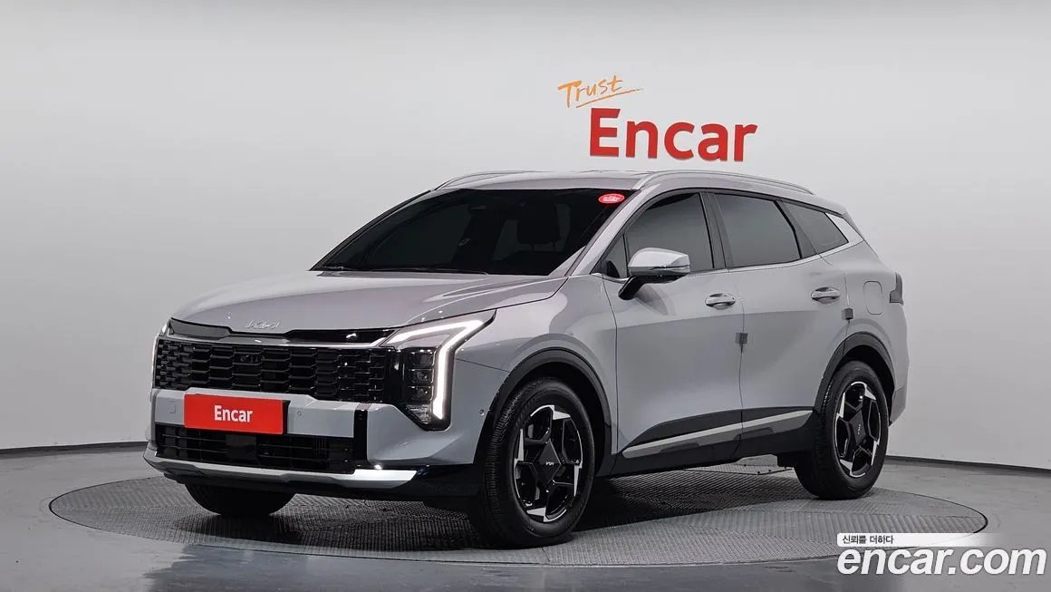 Kia Sportage — фото 1