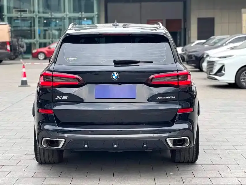 BMW X5 — фото 2