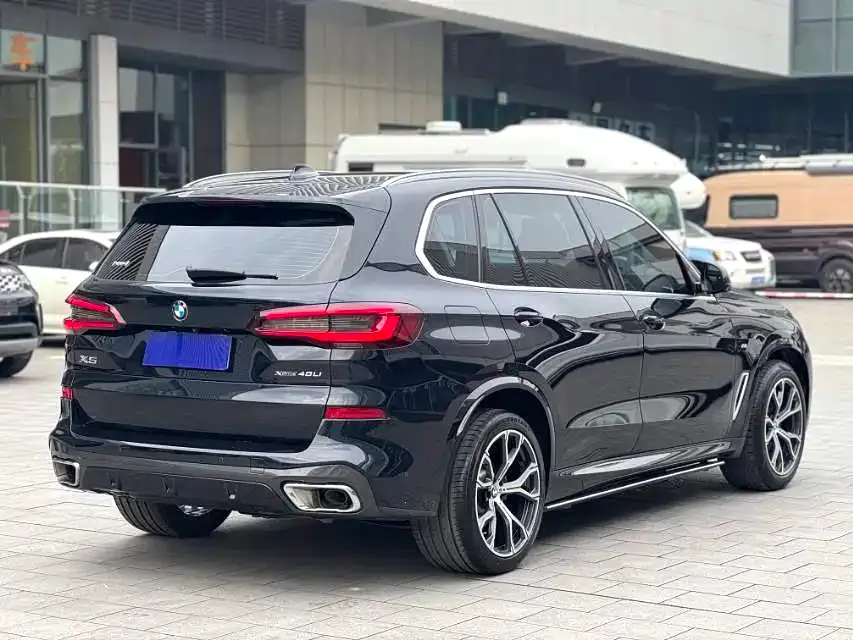 BMW X5 — фото 9