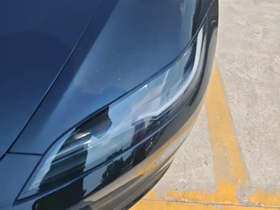 Tesla Model 3 — фото 5