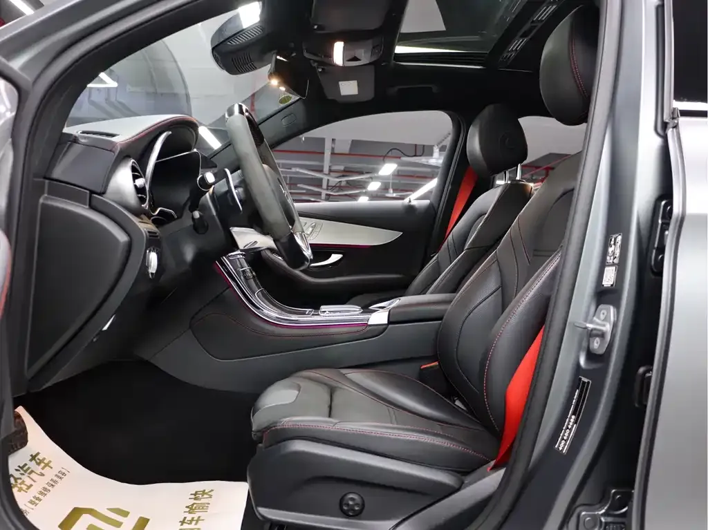 Mercedes-Benz GLC Coupe AMG — фото 9