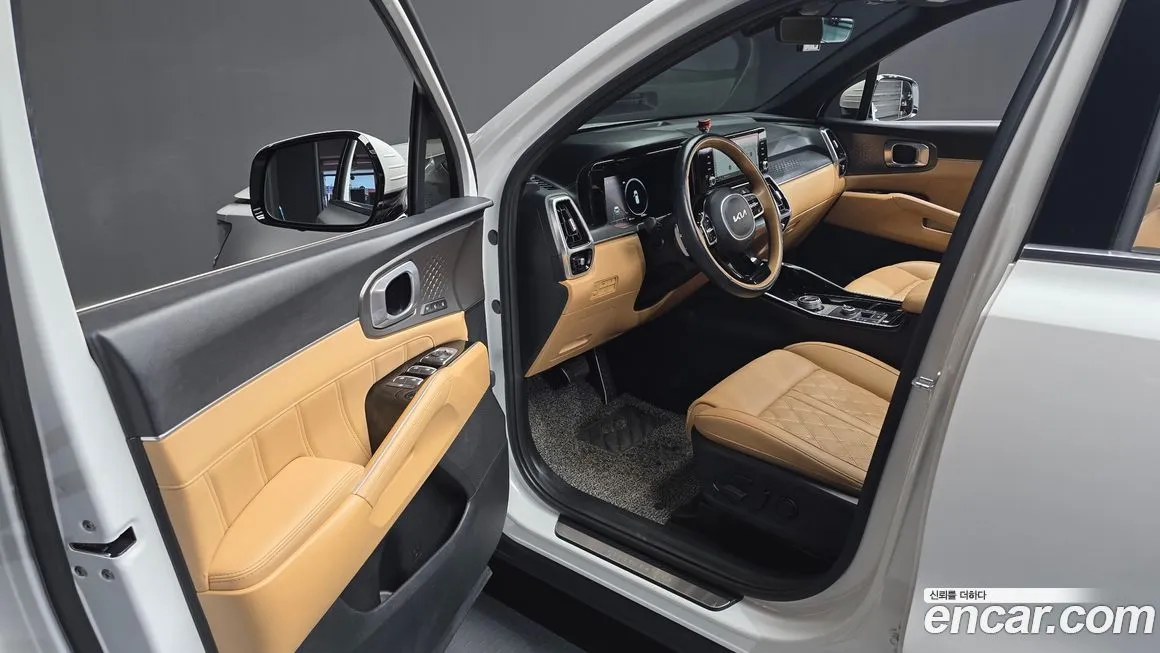 Kia Sorento — фото 7