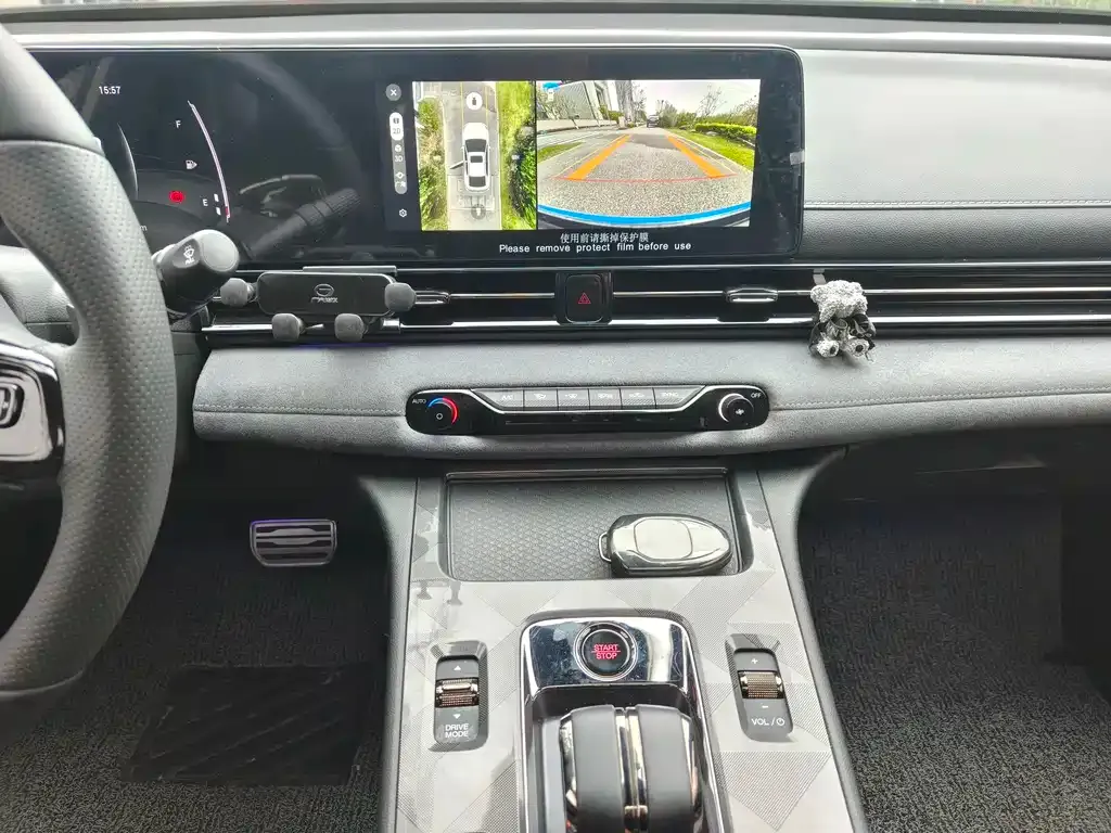 GAC Motor Shadow Leopard — фото 5