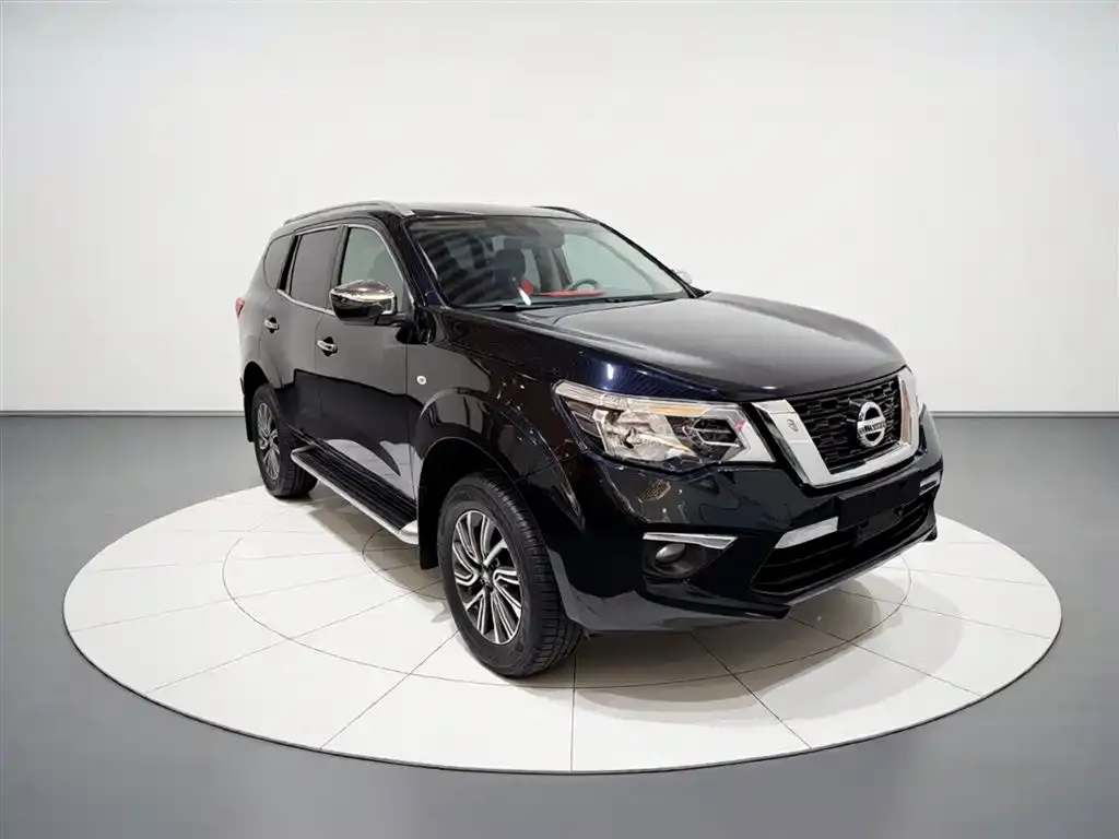 Nissan Terra — фото 2