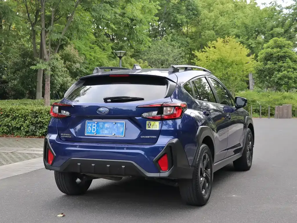 Subaru Crosstrek — фото 5