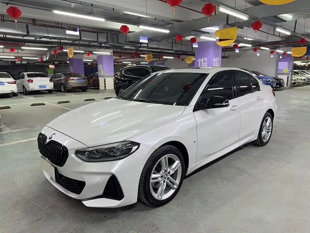 BMW 1 Series — фото 1