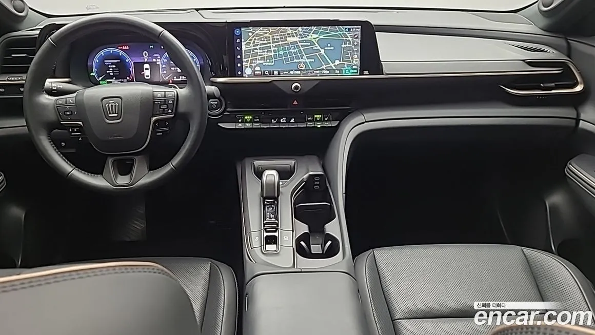 Toyota Crown — фото 10