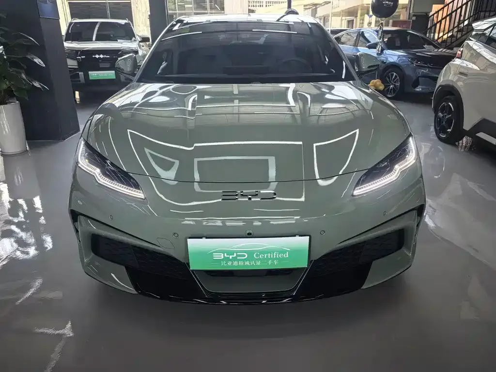 BYD Seal 06GT — фото 10