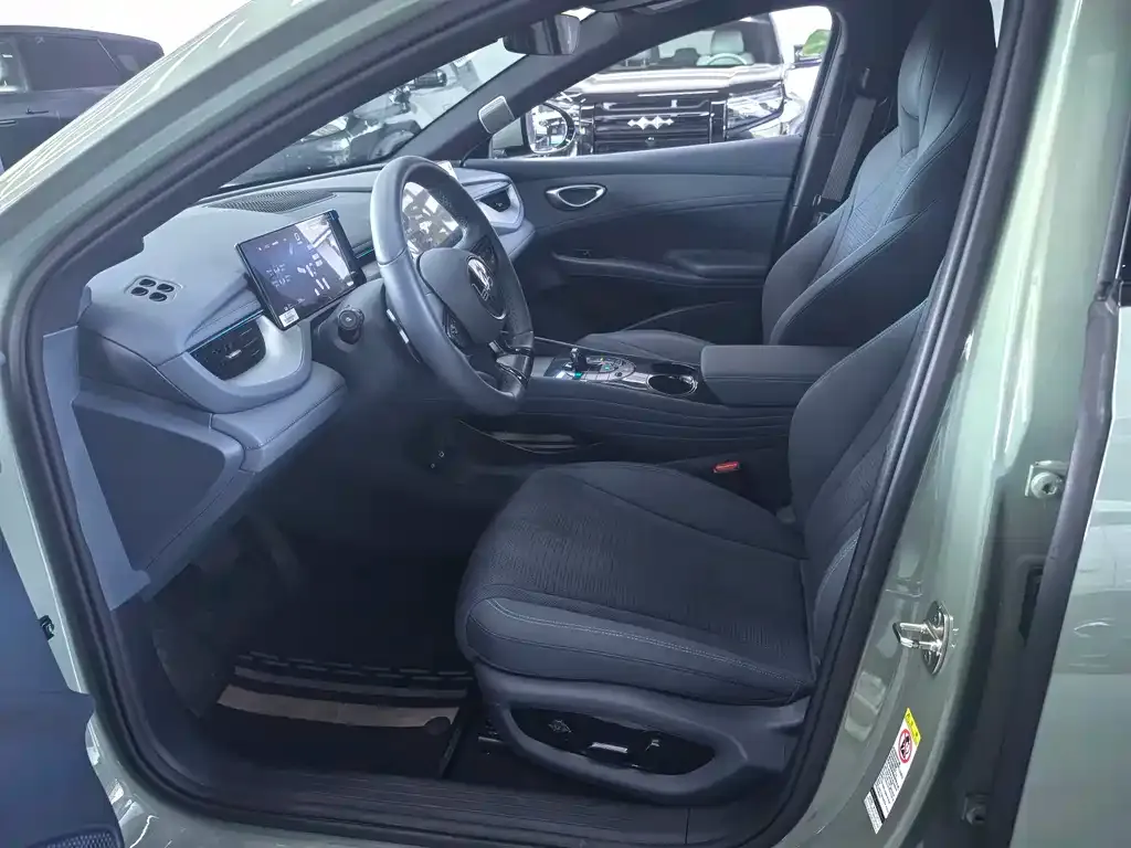 BYD Seal 06GT — фото 7