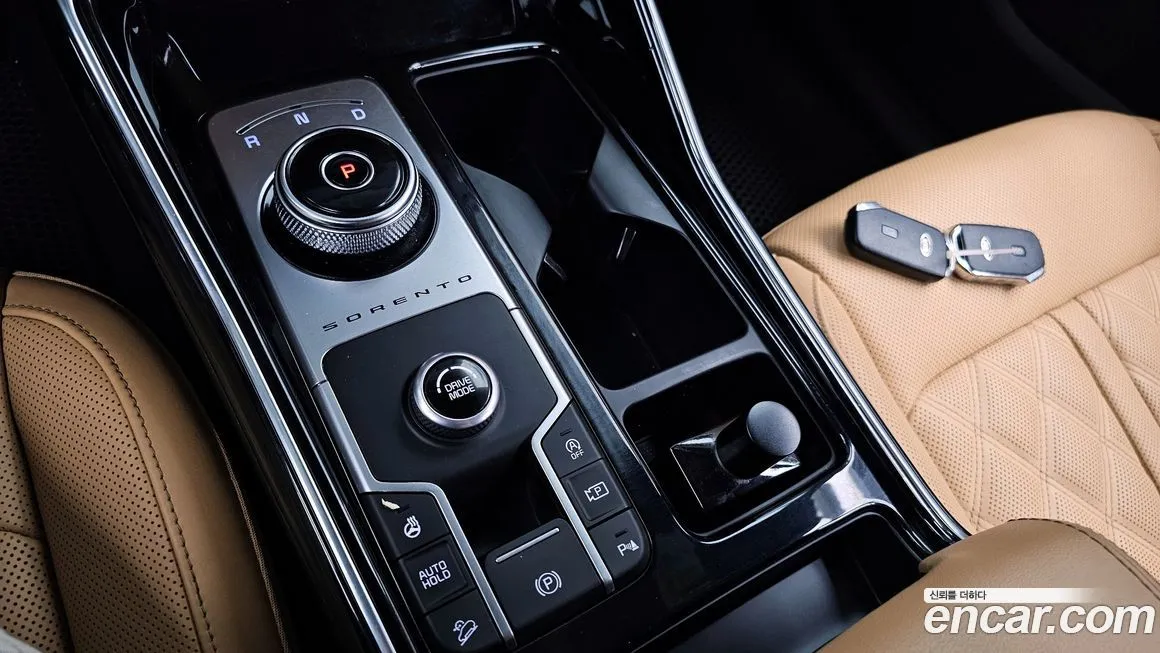Kia Sorento — фото 8