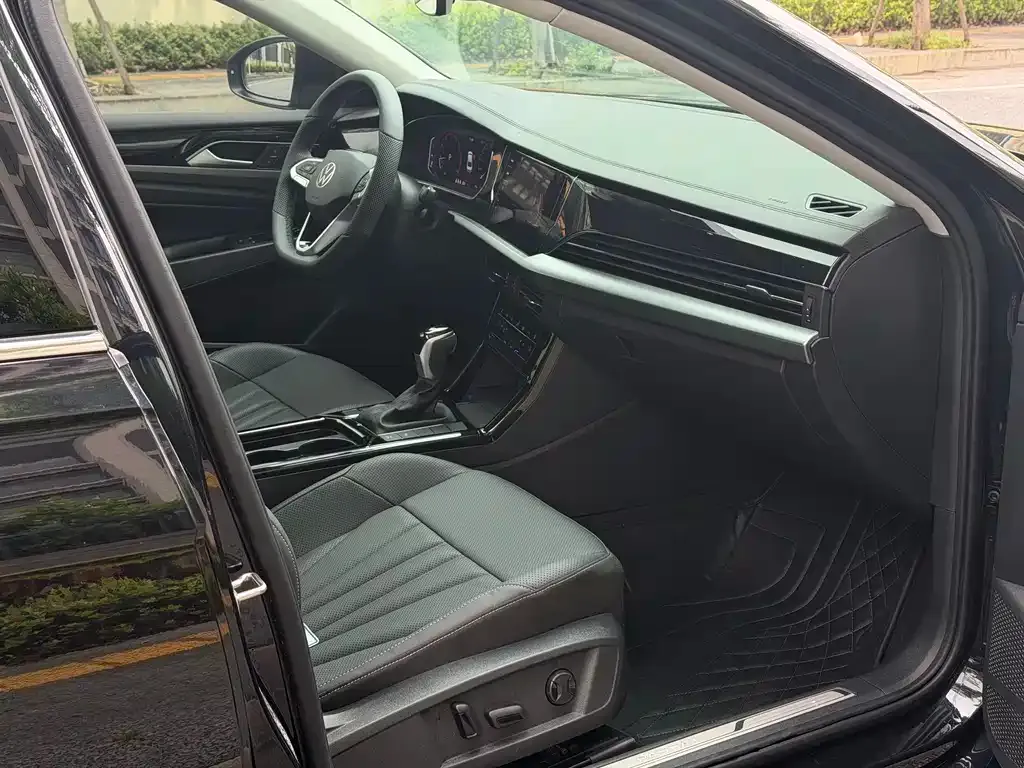 Volkswagen Passat — фото 3