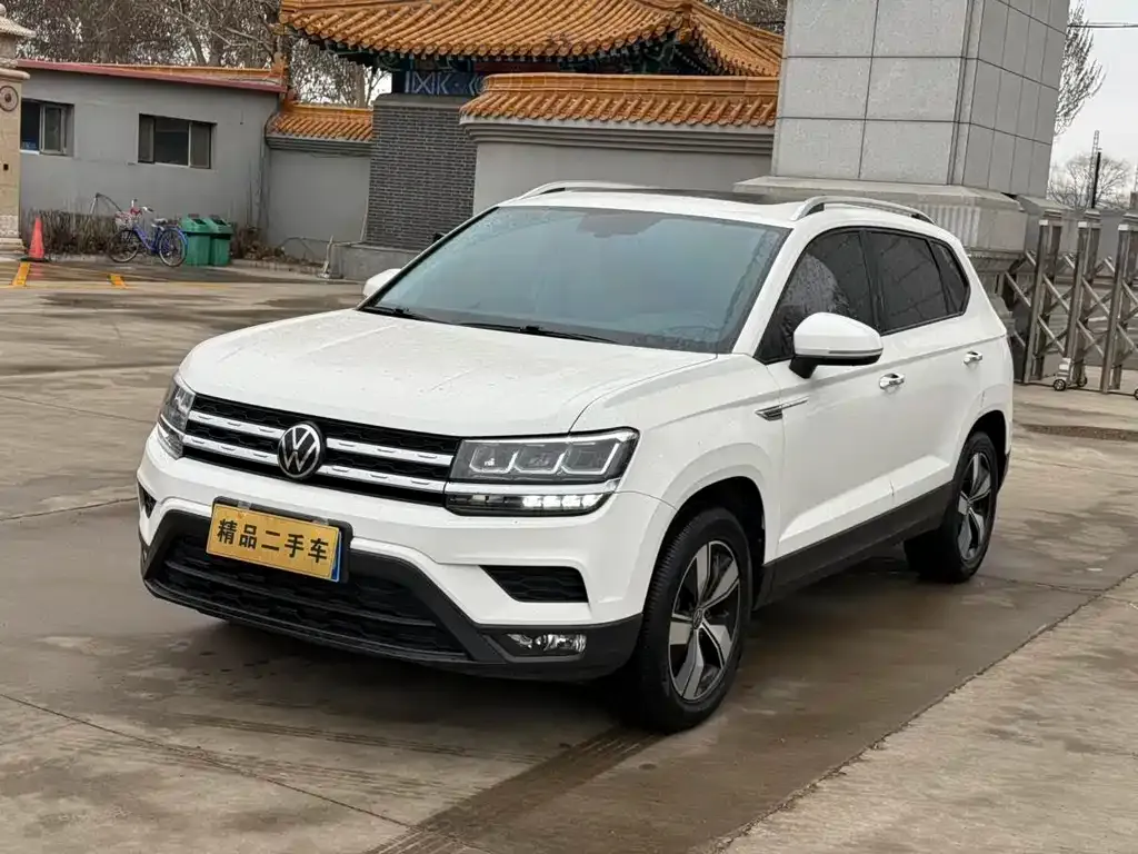 Volkswagen Tharu — фото 1