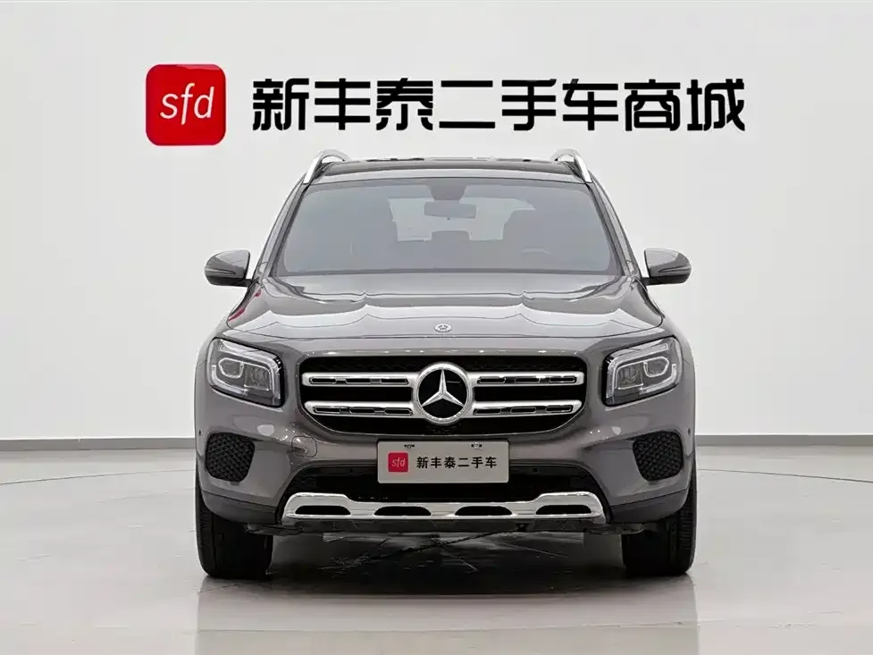 Mercedes-Benz GLB — фото 2