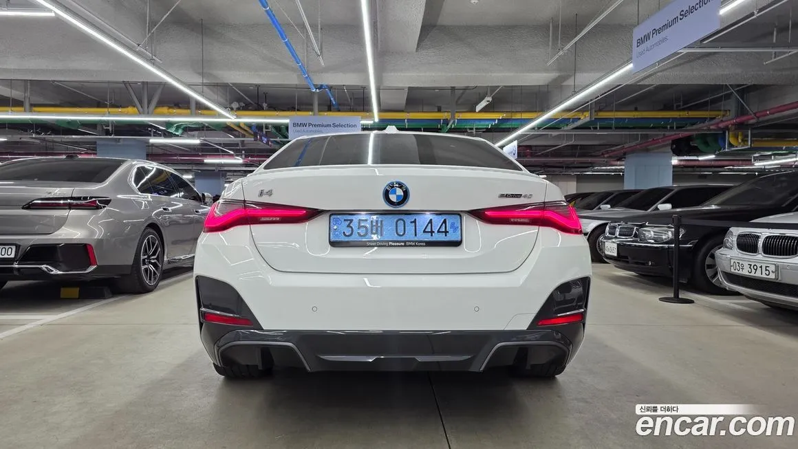 BMW i4 — фото 3