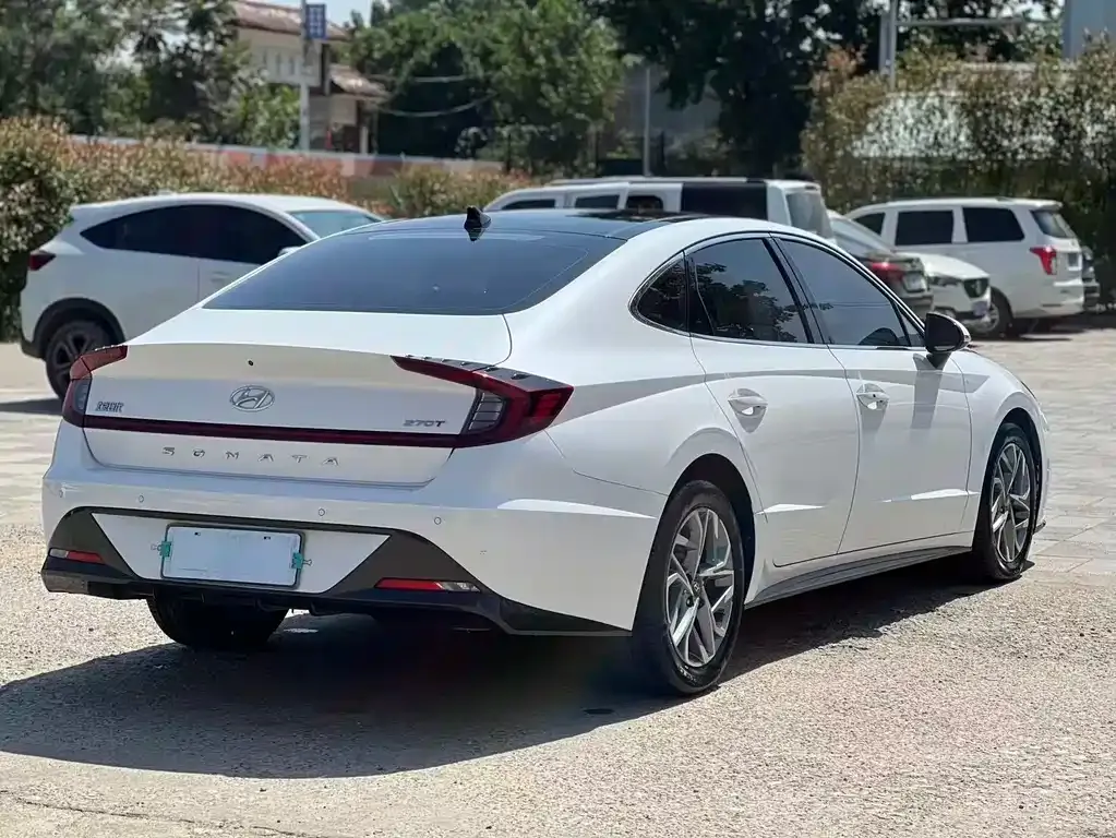 Hyundai Sonata — фото 8
