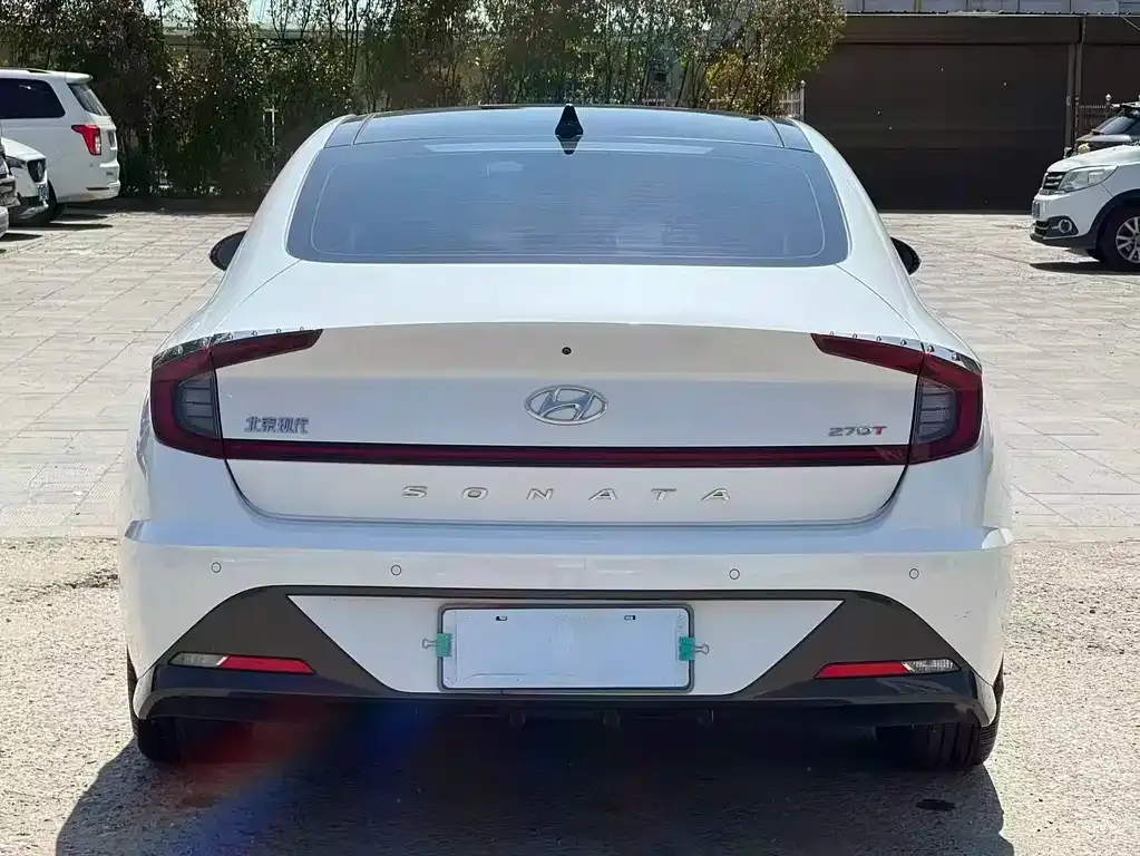 Hyundai Sonata — фото 4