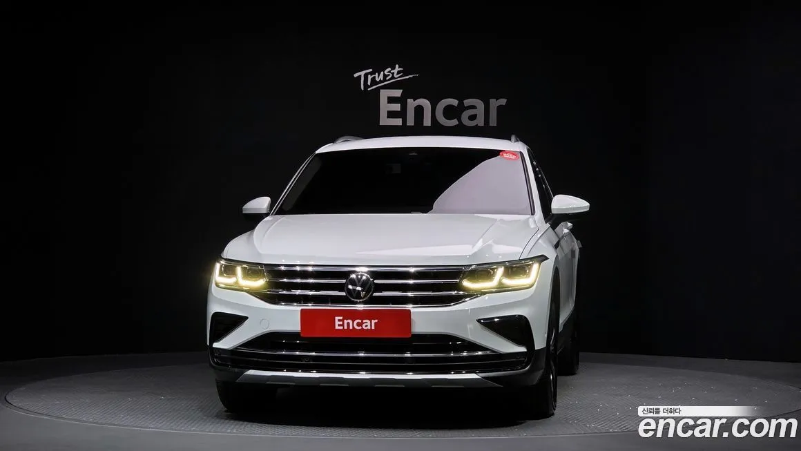 Volkswagen Tiguan — фото 2