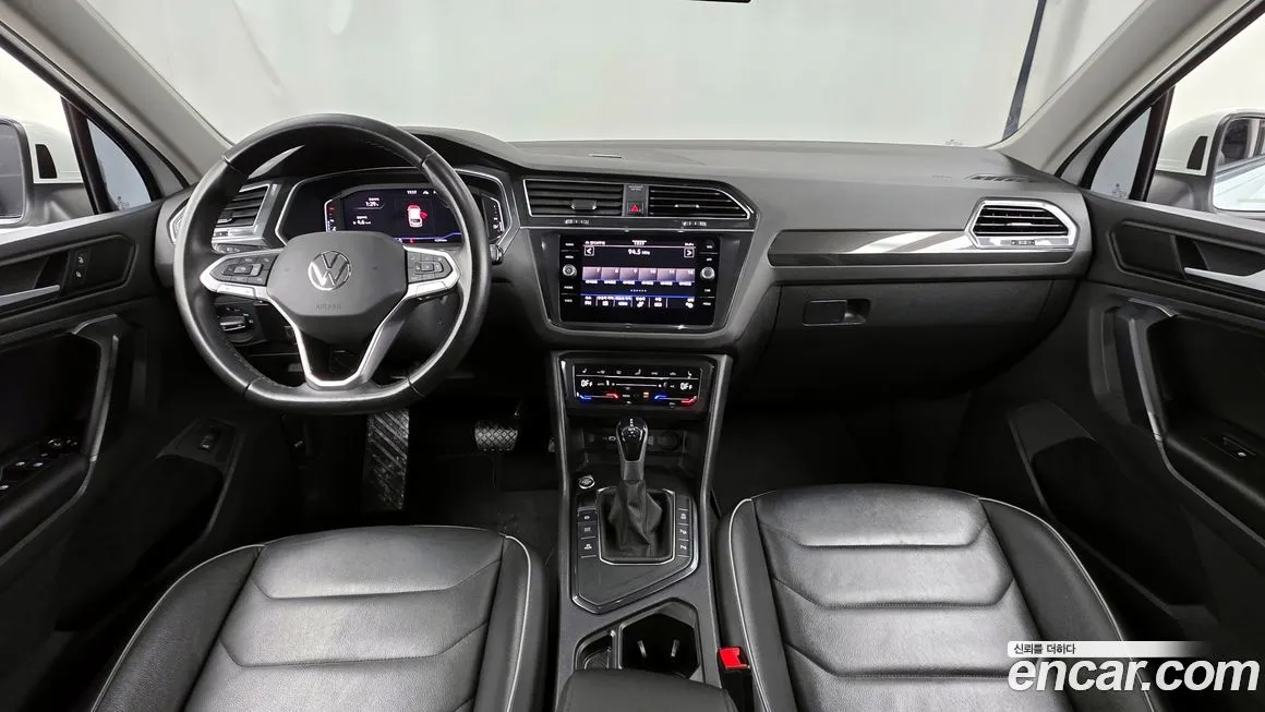 Volkswagen Tiguan — фото 5