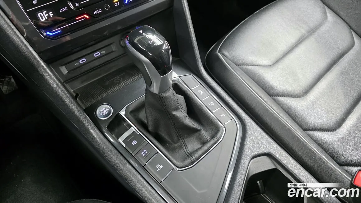 Volkswagen Tiguan — фото 6