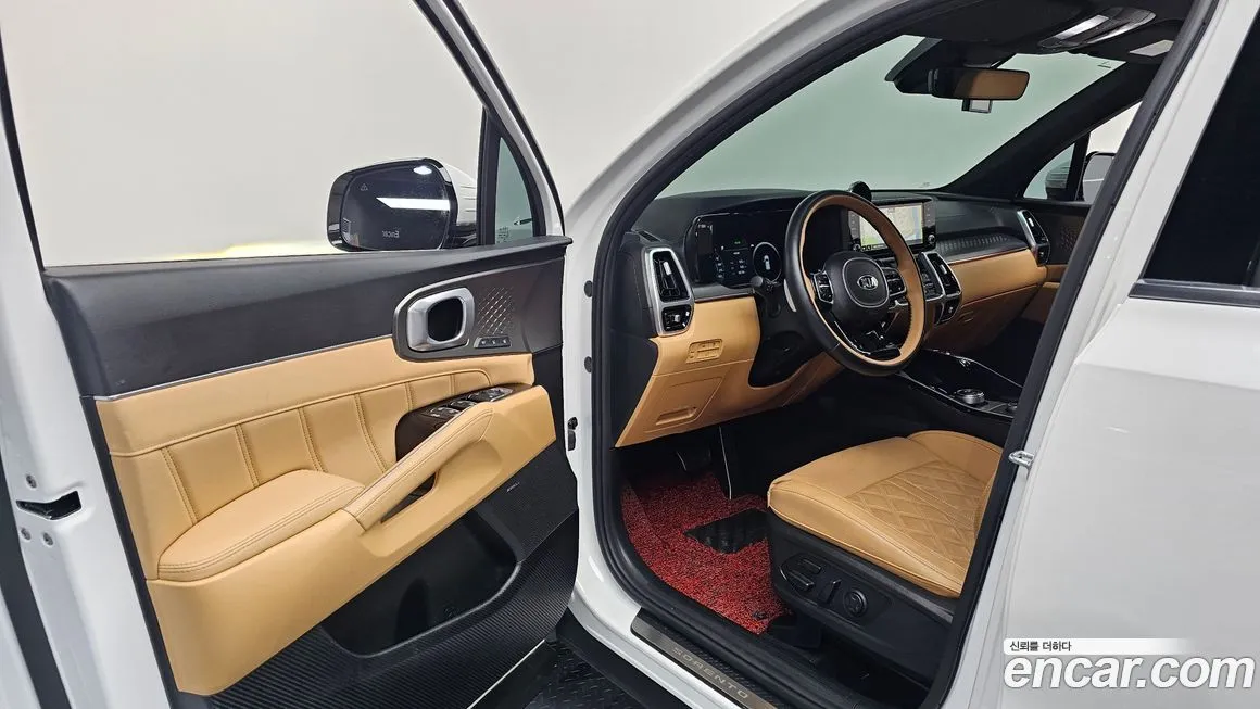 Kia Sorento — фото 6