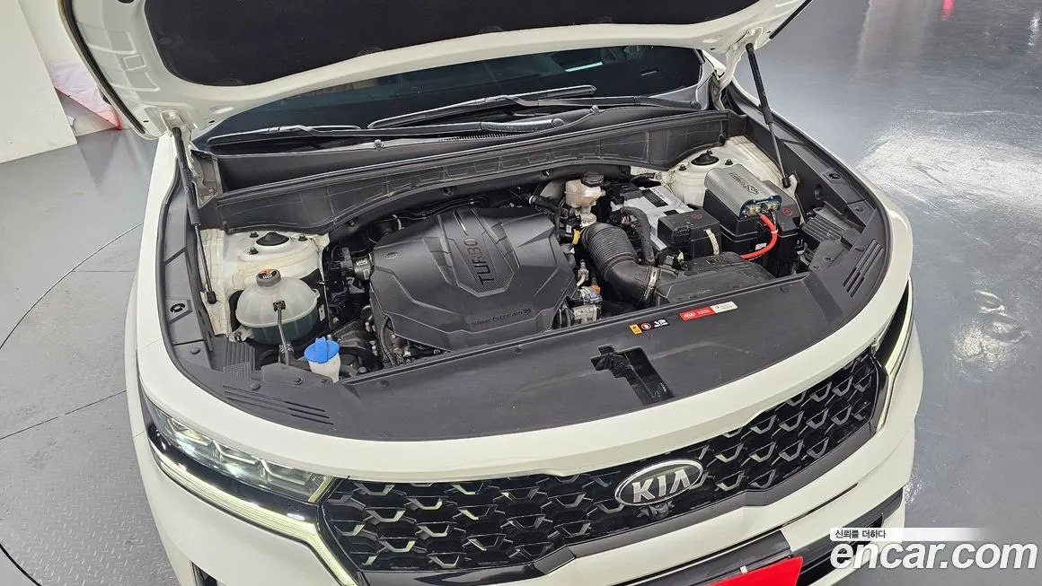 Kia Sorento — фото 4