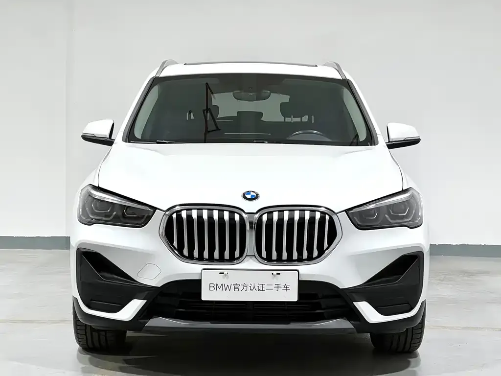 BMW X1 — фото 5