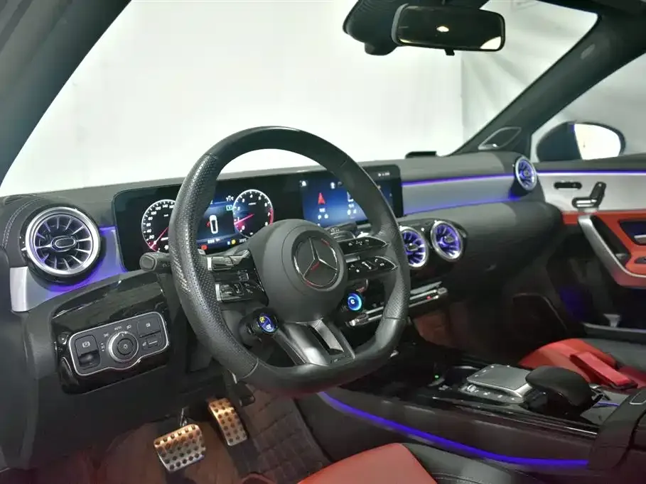 Mercedes-Benz A-Class AMG — фото 7