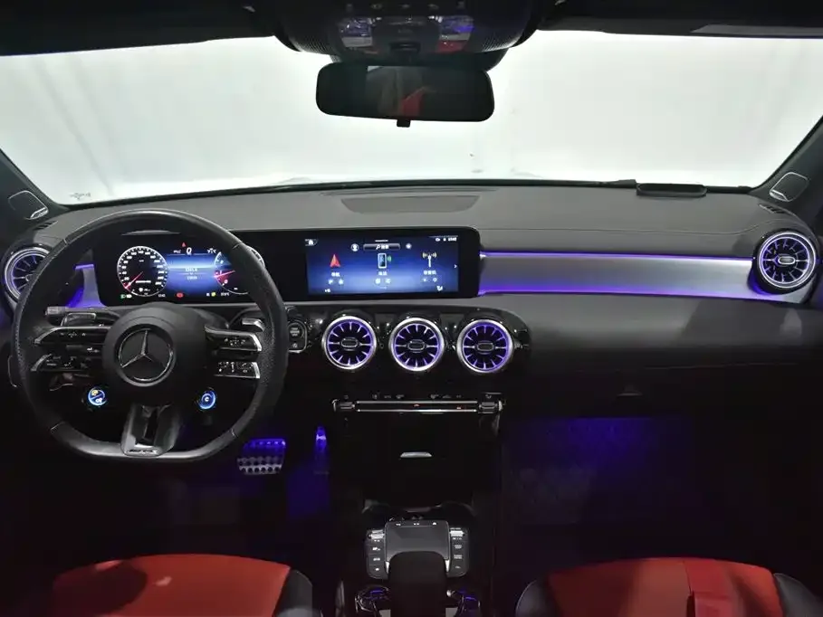 Mercedes-Benz A-Class AMG — фото 4