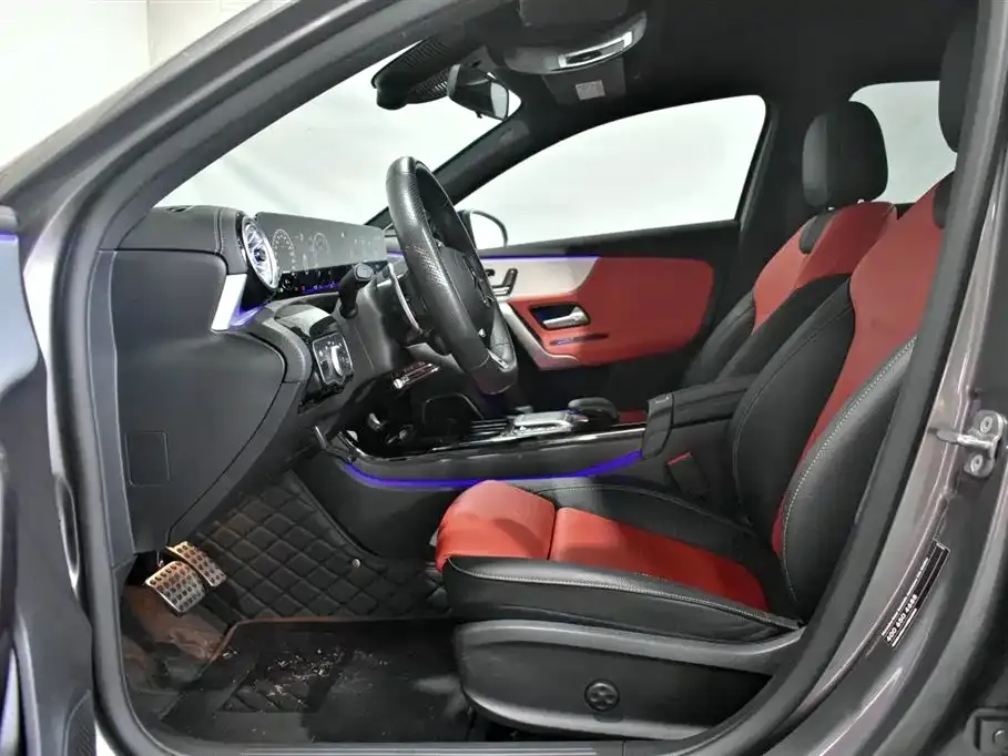 Mercedes-Benz A-Class AMG — фото 8