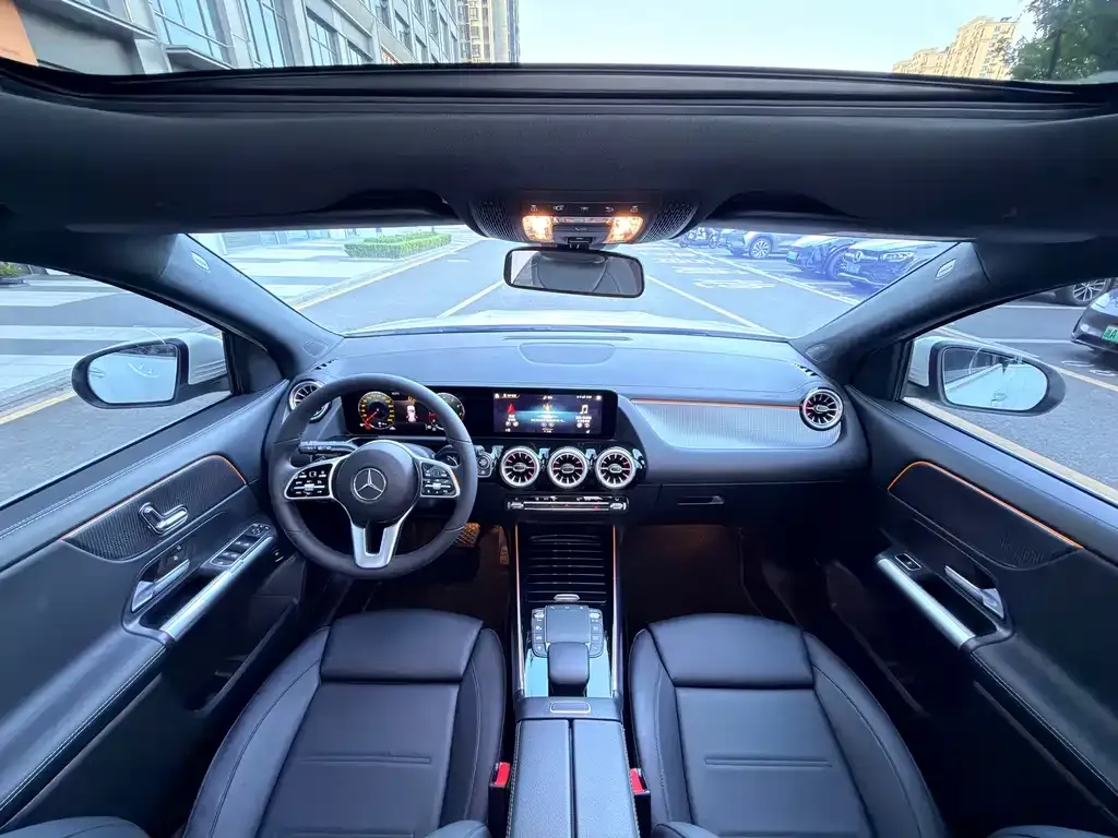 Mercedes-Benz GLA — фото 10