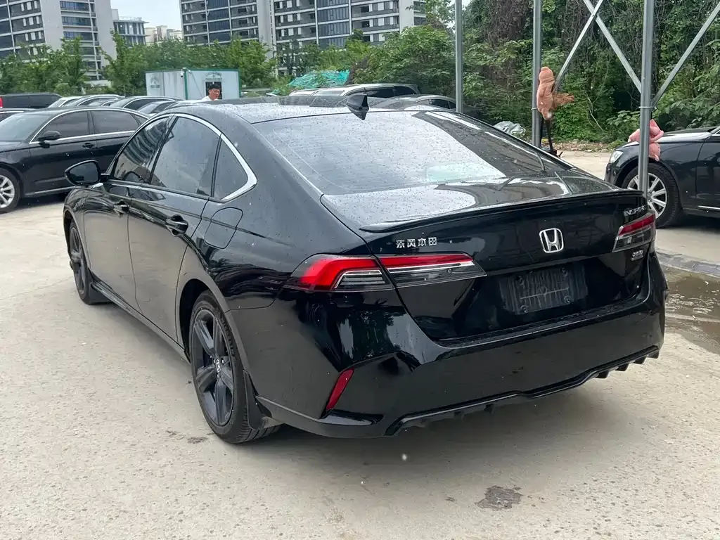 Honda Inspire — фото 10
