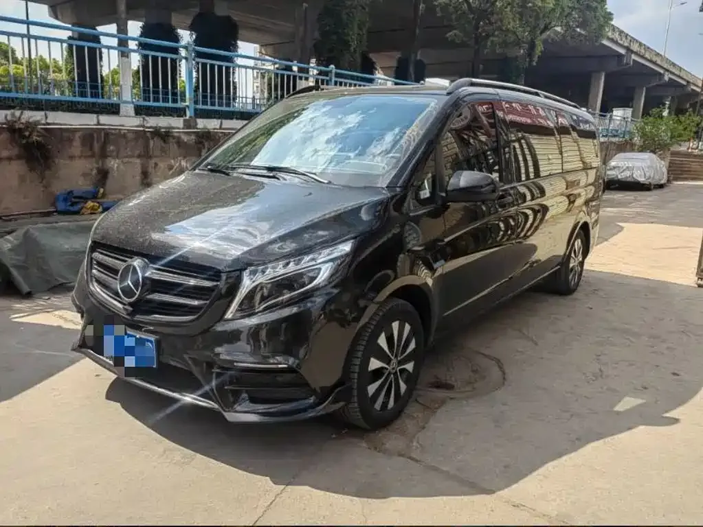 Mercedes-Benz Vito — фото 1