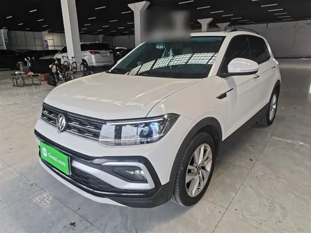 Volkswagen T-Cross — фото 1