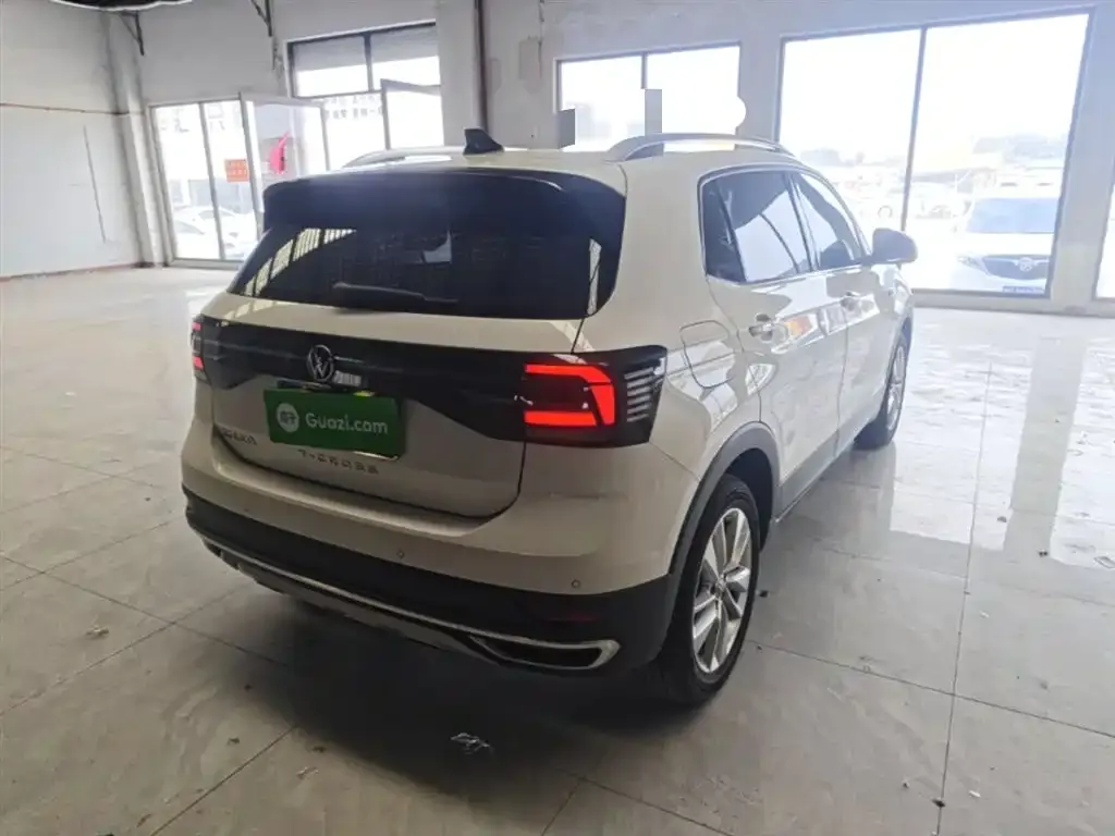 Volkswagen T-Cross — фото 2