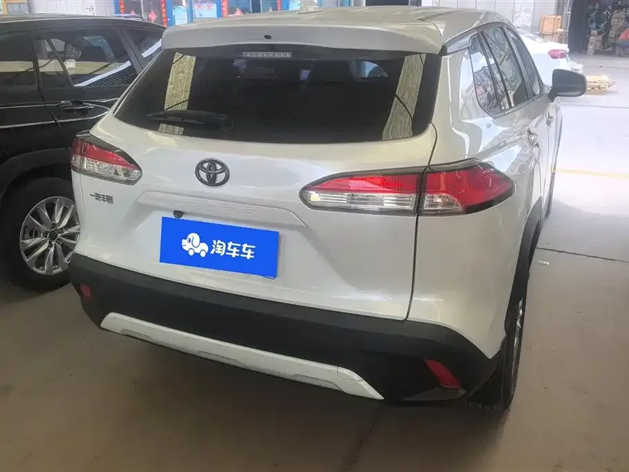 Toyota Corolla Cross — фото 4