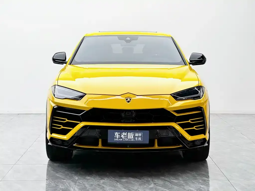 Lamborghini Urus — фото 6