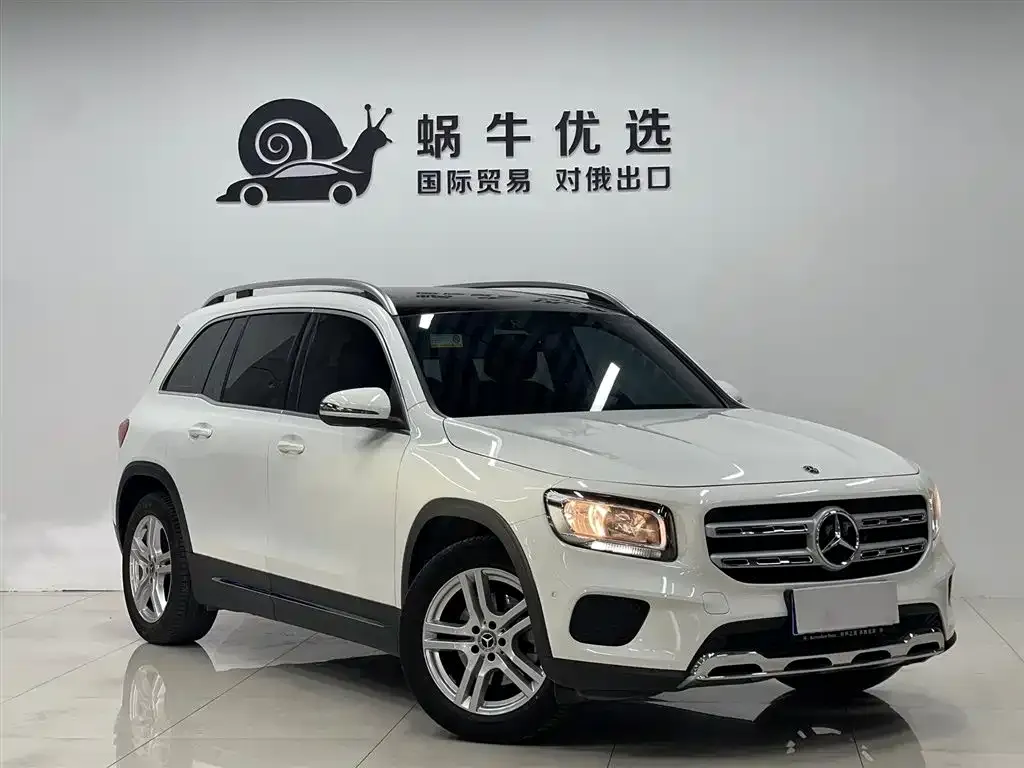 Mercedes-Benz GLB — фото 9