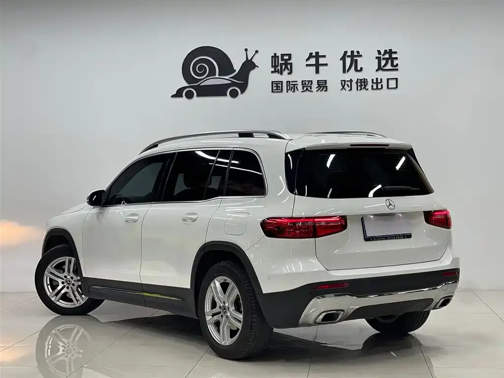 Mercedes-Benz GLB — фото 2