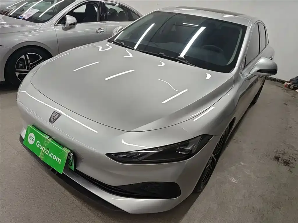 Roewe D7 — фото 1