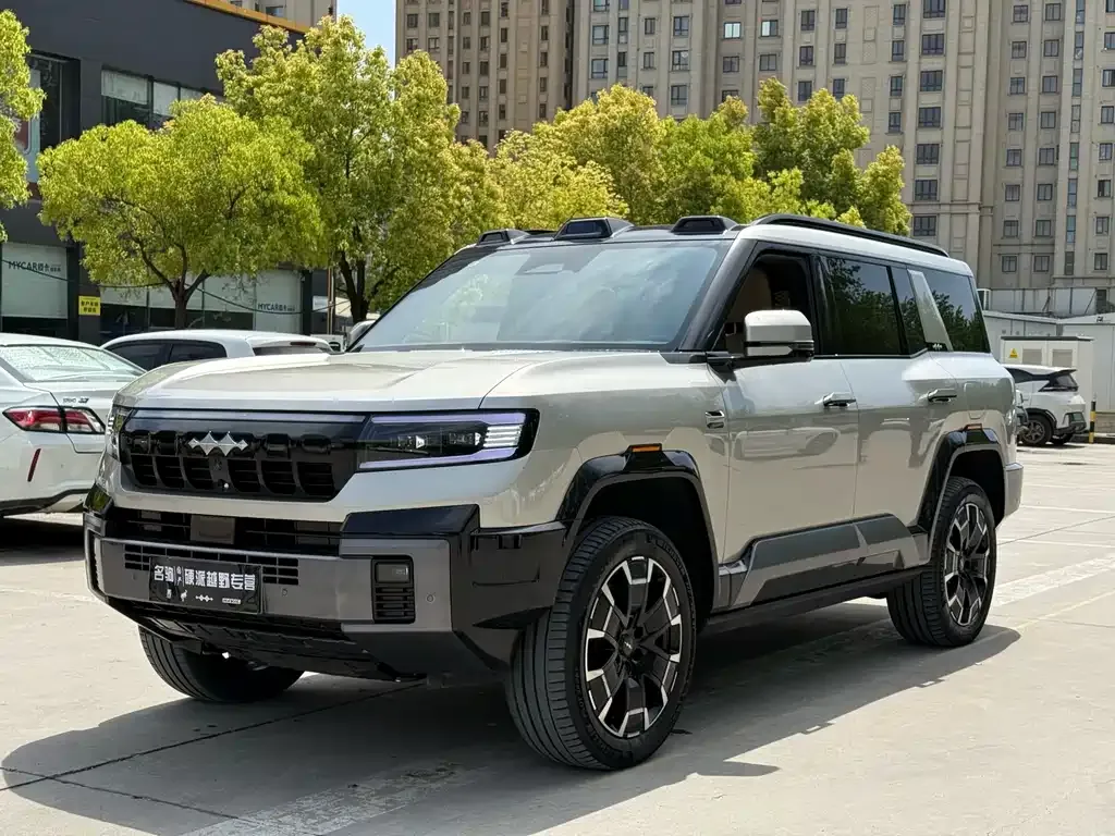 Fang Cheng Bao Leopard 8 — фото 1