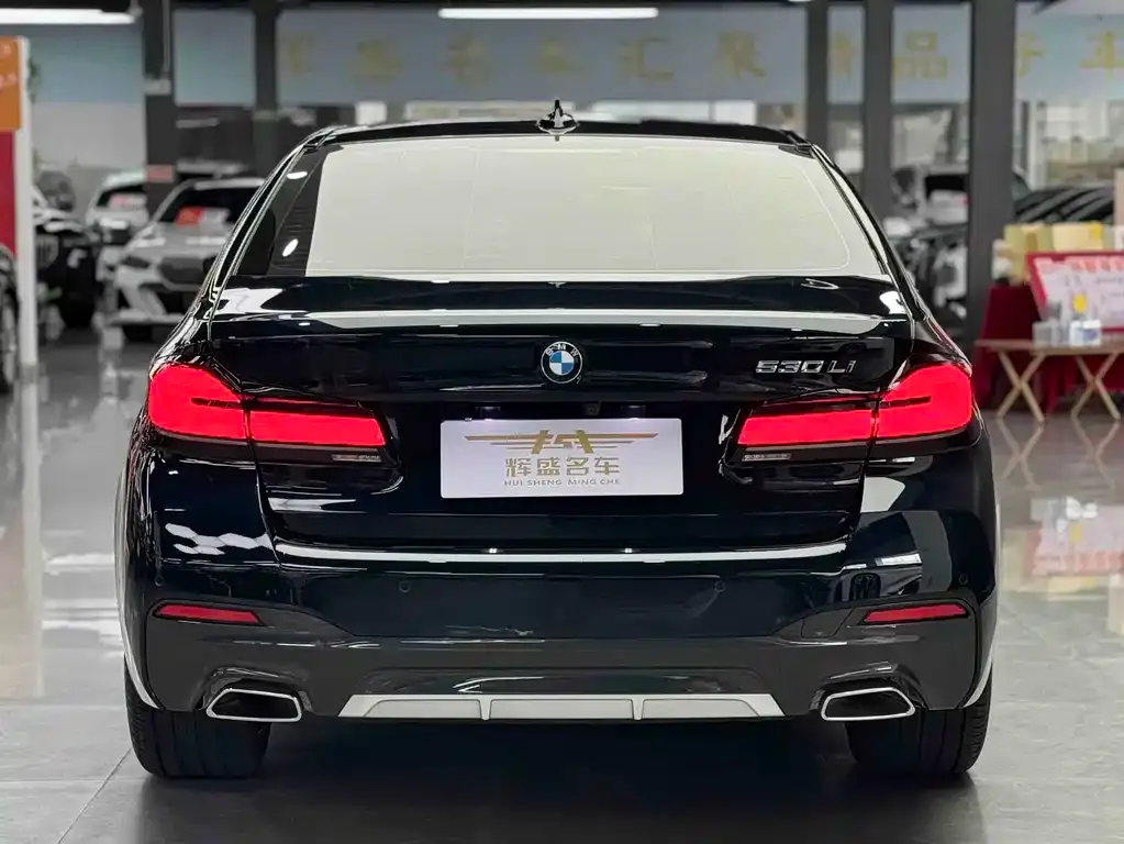 BMW 5 Series — фото 2