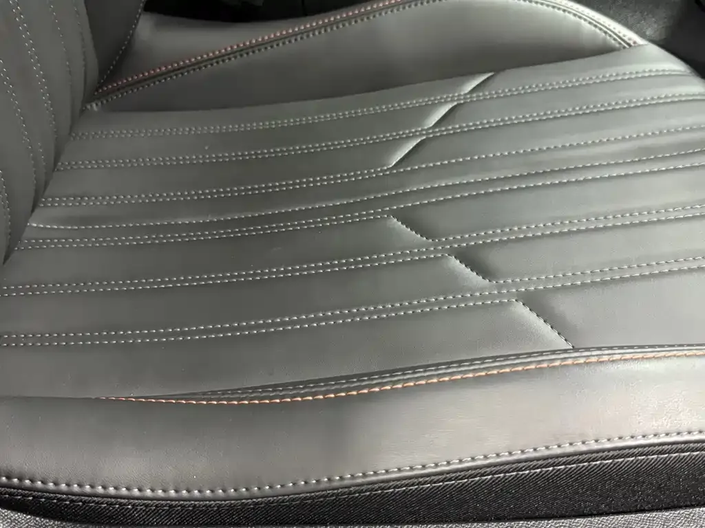 Peugeot 2008 — фото 10