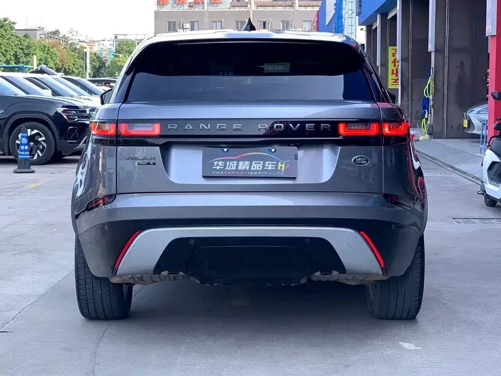 Land Rover Velar — фото 9