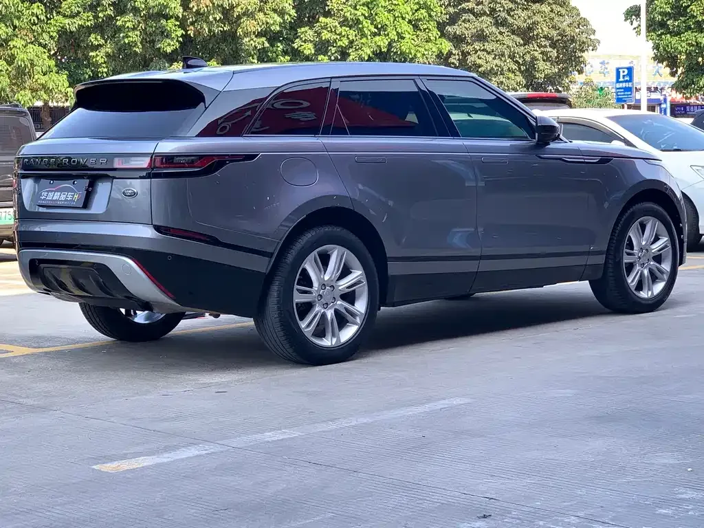Land Rover Velar — фото 6