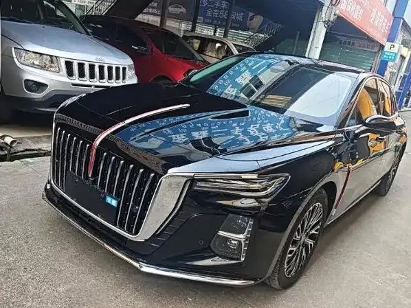 Hongqi H5 — фото 1