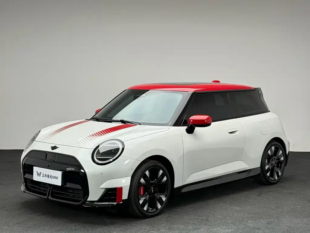 MINI JCW Electric — фото 3