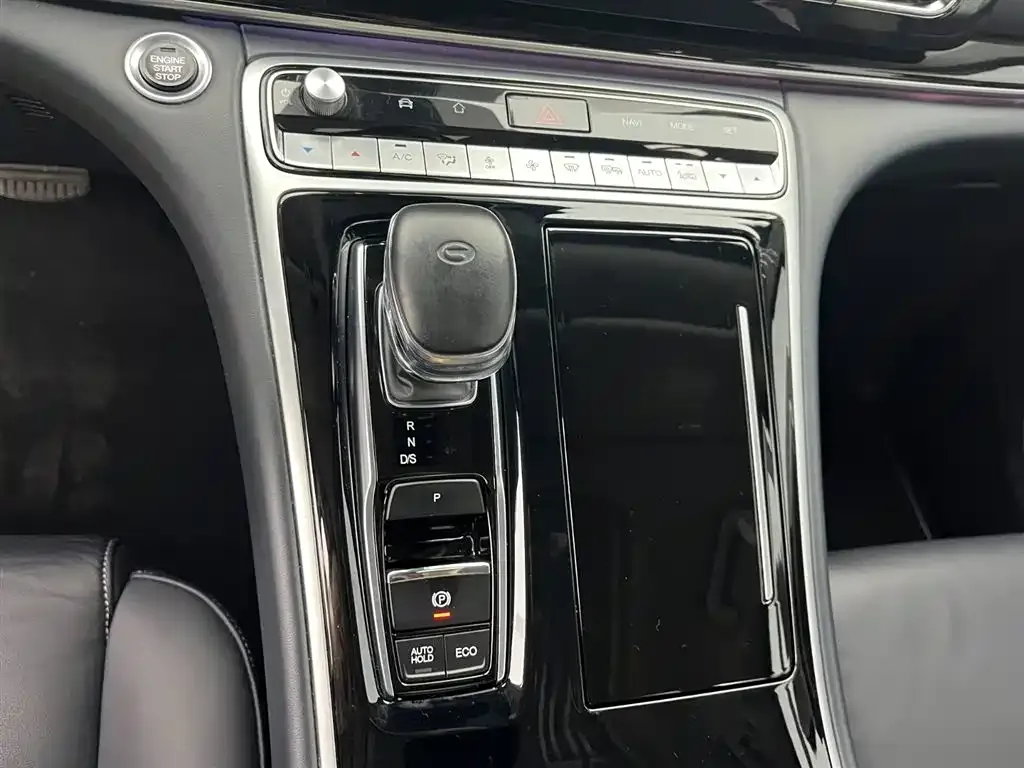 GAC Motor Trumpchi M8 — фото 4