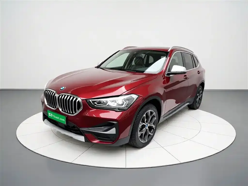 BMW X1 — фото 5
