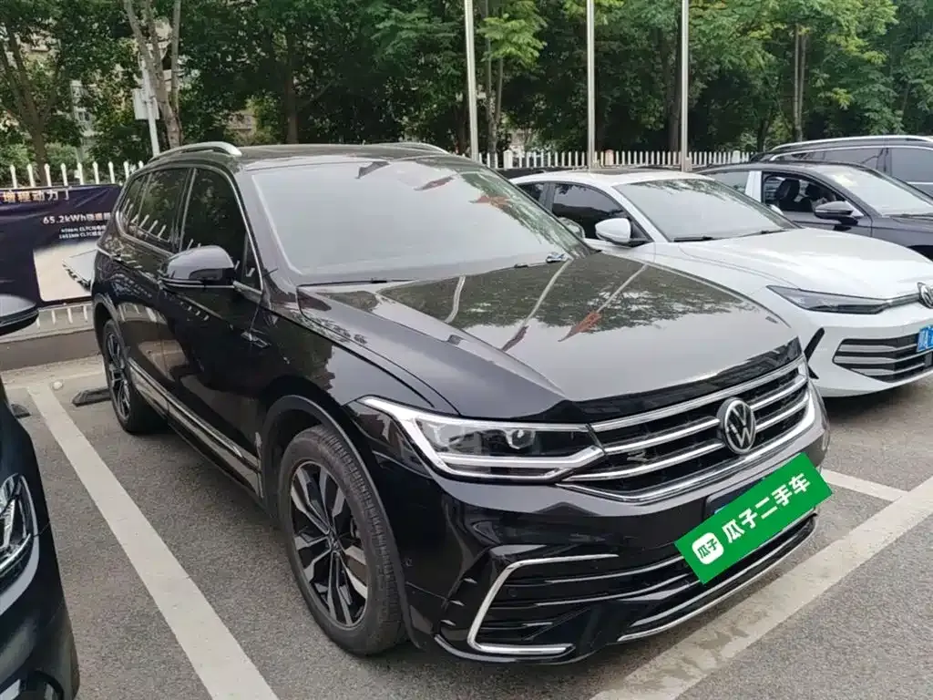 Volkswagen Tiguan L — фото 5